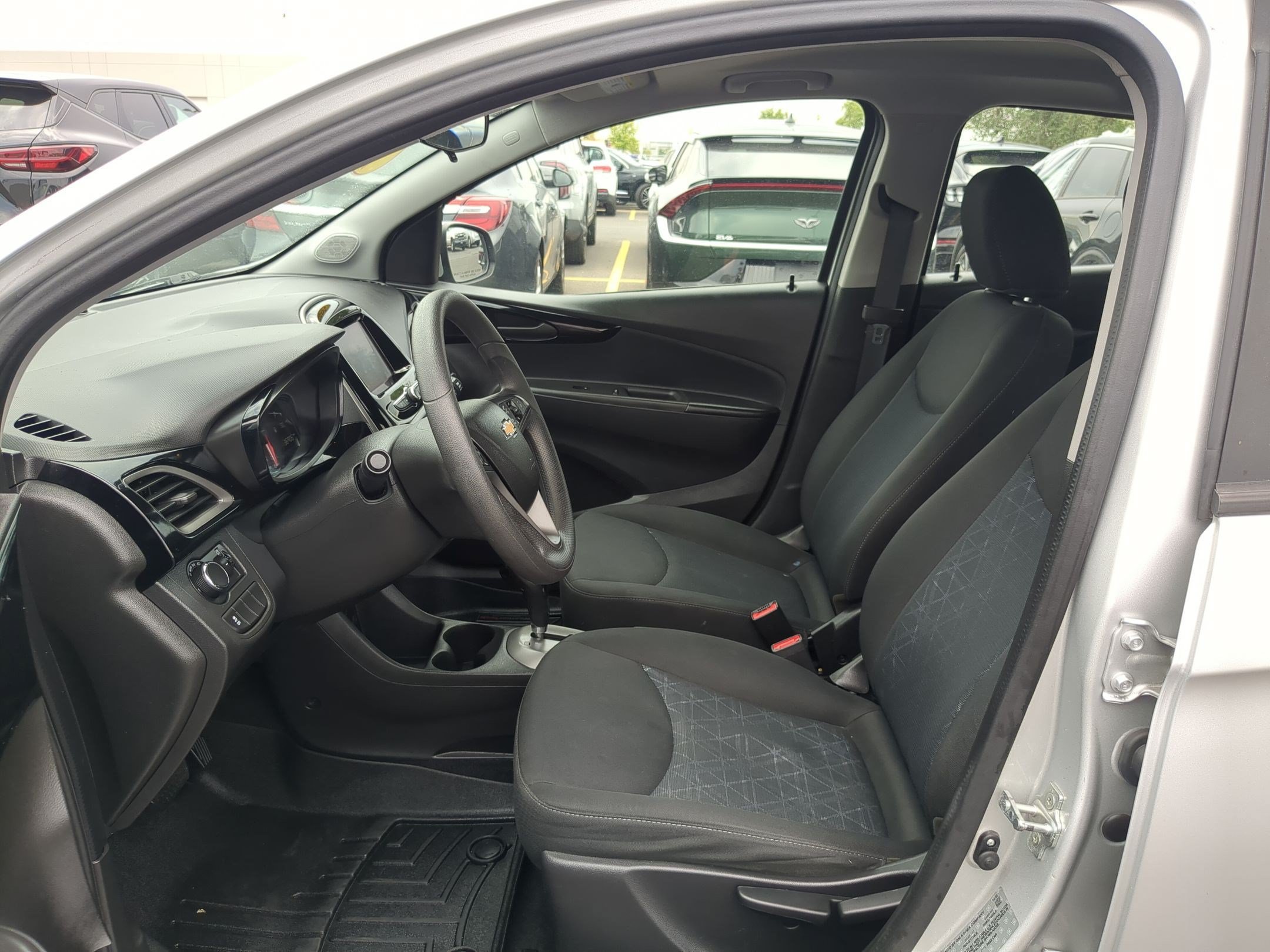 Used 2022 Chevrolet Spark LT FWD image 24