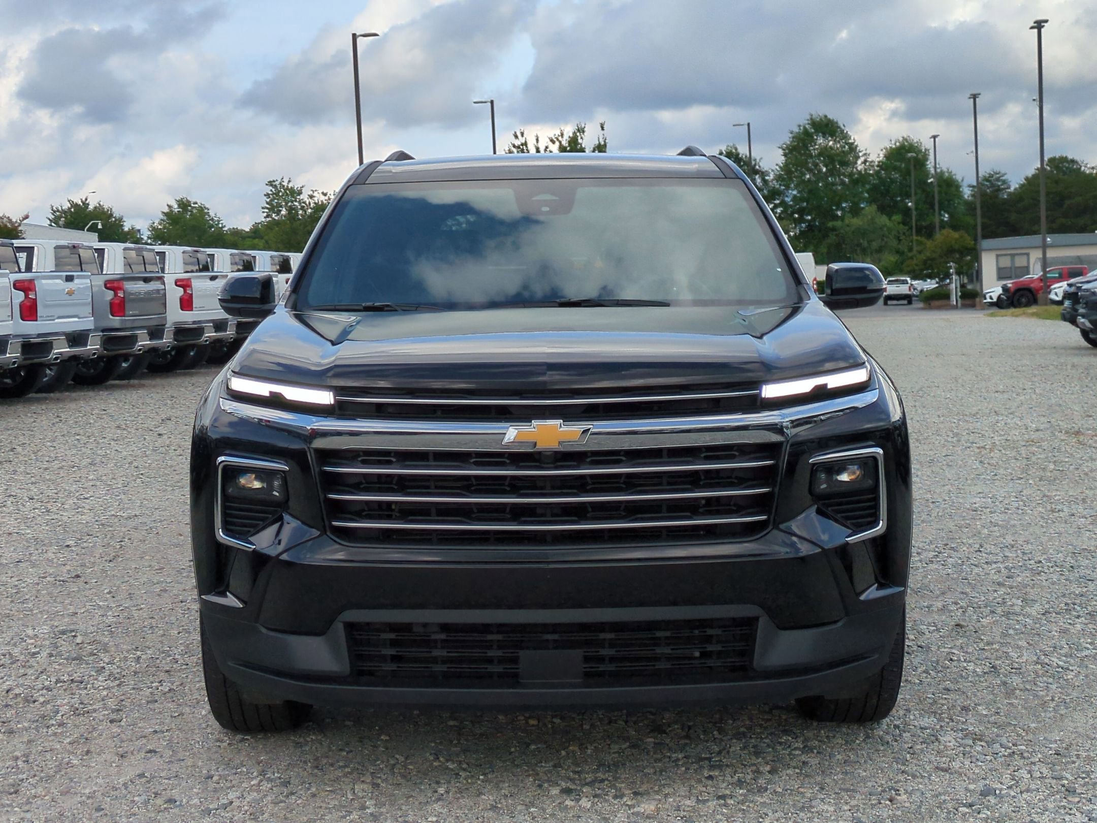 Certified 2026 Chevrolet Traverse LT AWD/4WD image 3