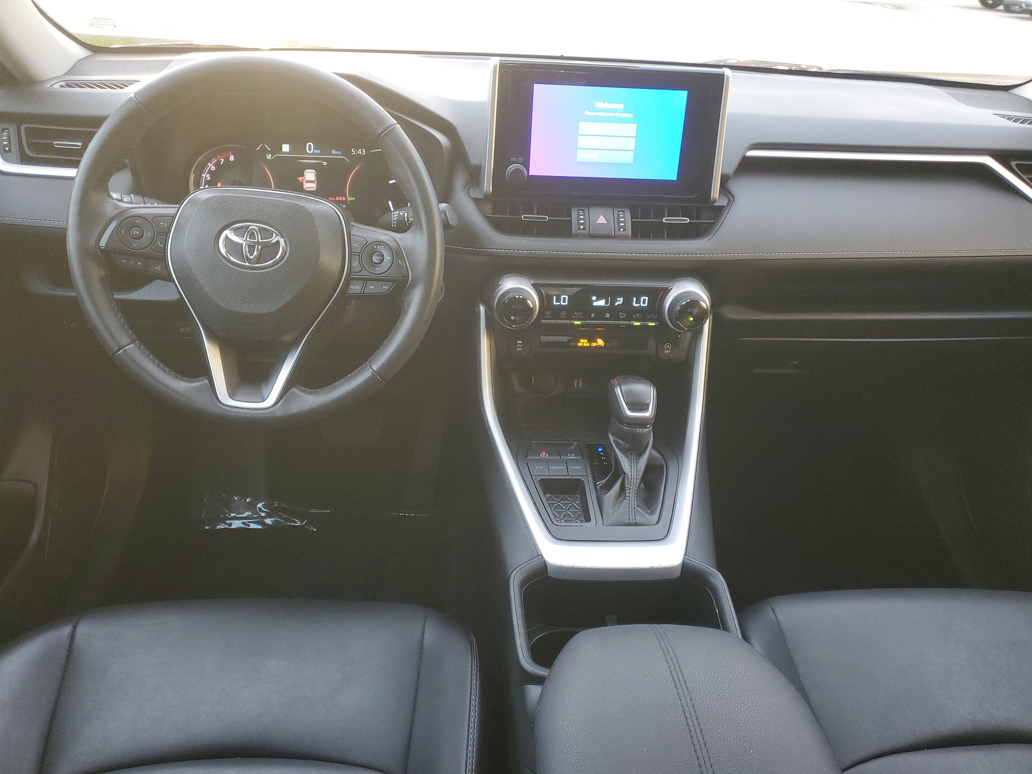 Used 2024 Toyota RAV4 XLE Premium image 11