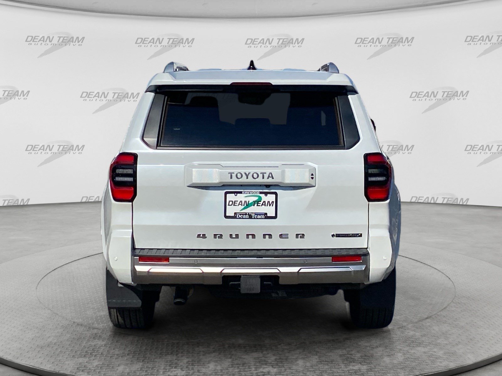 Used 2025 Toyota 4Runner Limited AWD/4WD image 7