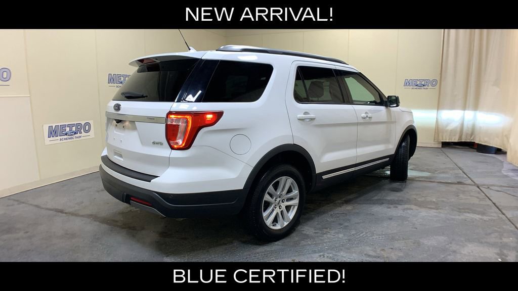 Used 2019 Ford Explorer XLT w/ Equipment Group 202A image 3