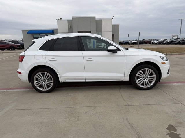 Used 2018 Audi Q5 2.0T Premium Plus w/ Premium Plus Package image 2