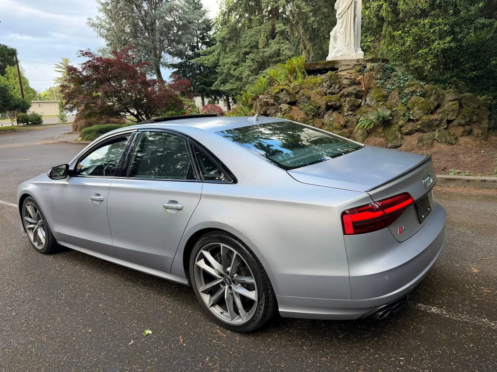 Used 2017 Audi S8 Plus AWD/4WD image 6