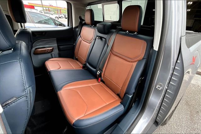 Used 2024 Ford Maverick Lariat w/ 4K Tow Package image 28