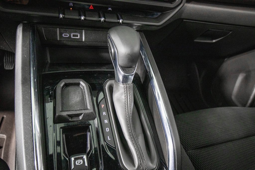 Used 2024 GMC Canyon Elevation image 25