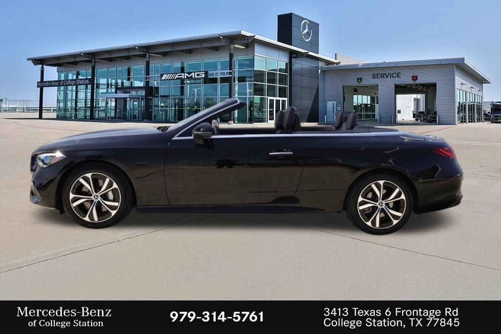 Used 2025 Mercedes-Benz CLE 300 4MATIC Cabriolet image 8