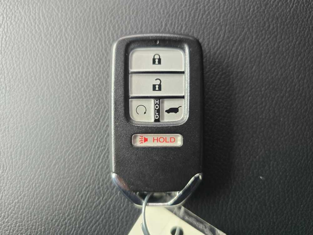 Used 2021 Honda CR-V Touring image 21