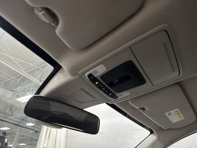 Used 2025 Honda CR-V EX image 21