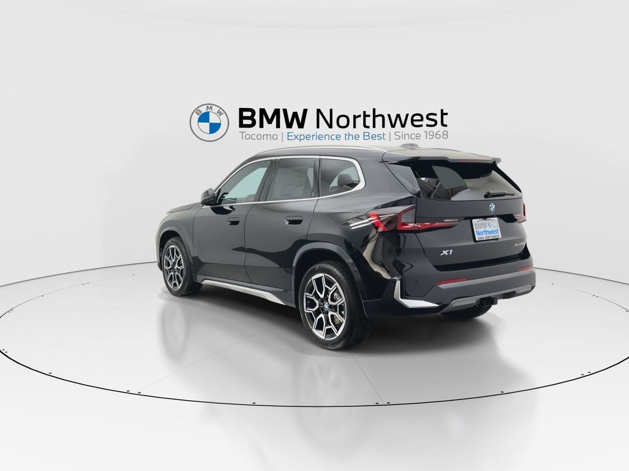 New 2025 BMW X1 xDrive28i w/ Premium Package image 12