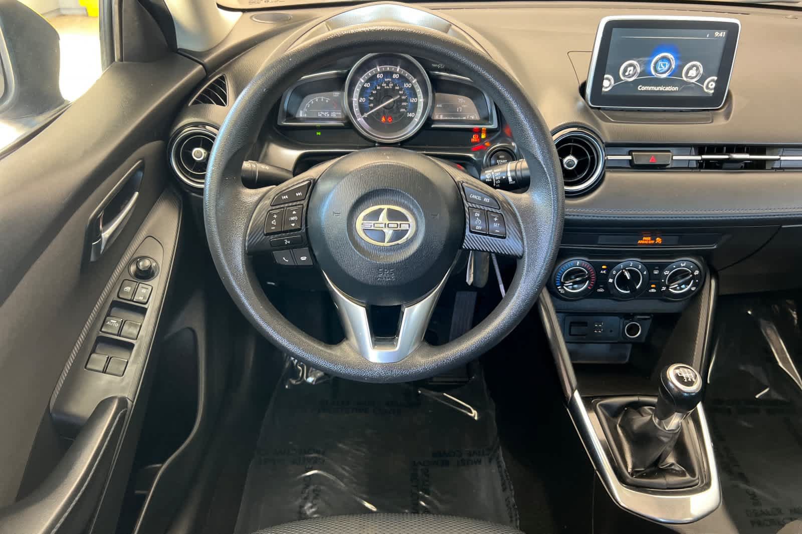 Used 2016 Scion iA FWD image 14