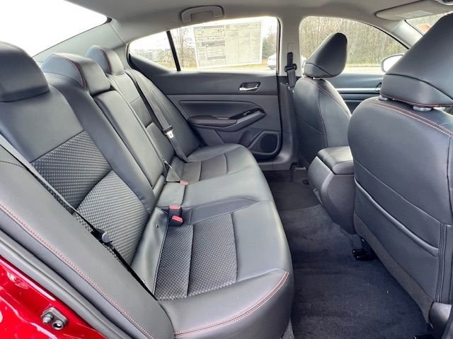 New 2025 Nissan Altima 2.5 SR AWD/4WD image 13