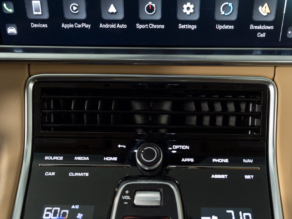 Certified 2023 Porsche Panamera 4S AWD/4WD image 28