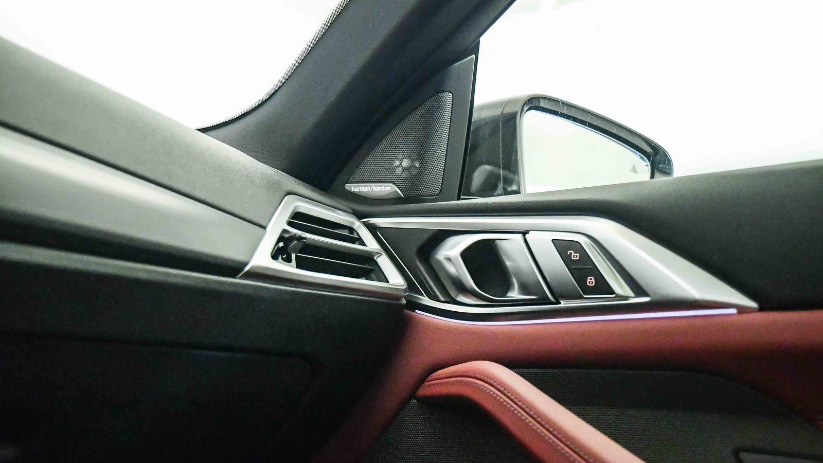 Used 2026 BMW 430i Coupe w/ M Sport Package RWD image 24