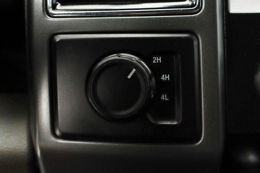 Used 2021 Ford F350 XLT image 34