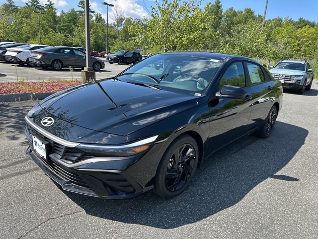 New 2026 Hyundai Elantra SEL Sport FWD 360° Tour