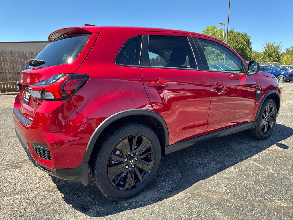 New 2027 Mitsubishi Outlander Sport LE FWD image 4