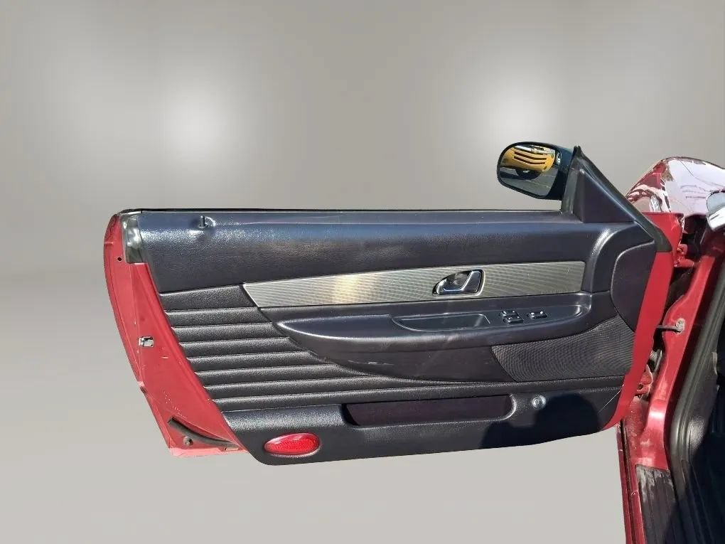 Used 2004 Ford Thunderbird RWD image 22