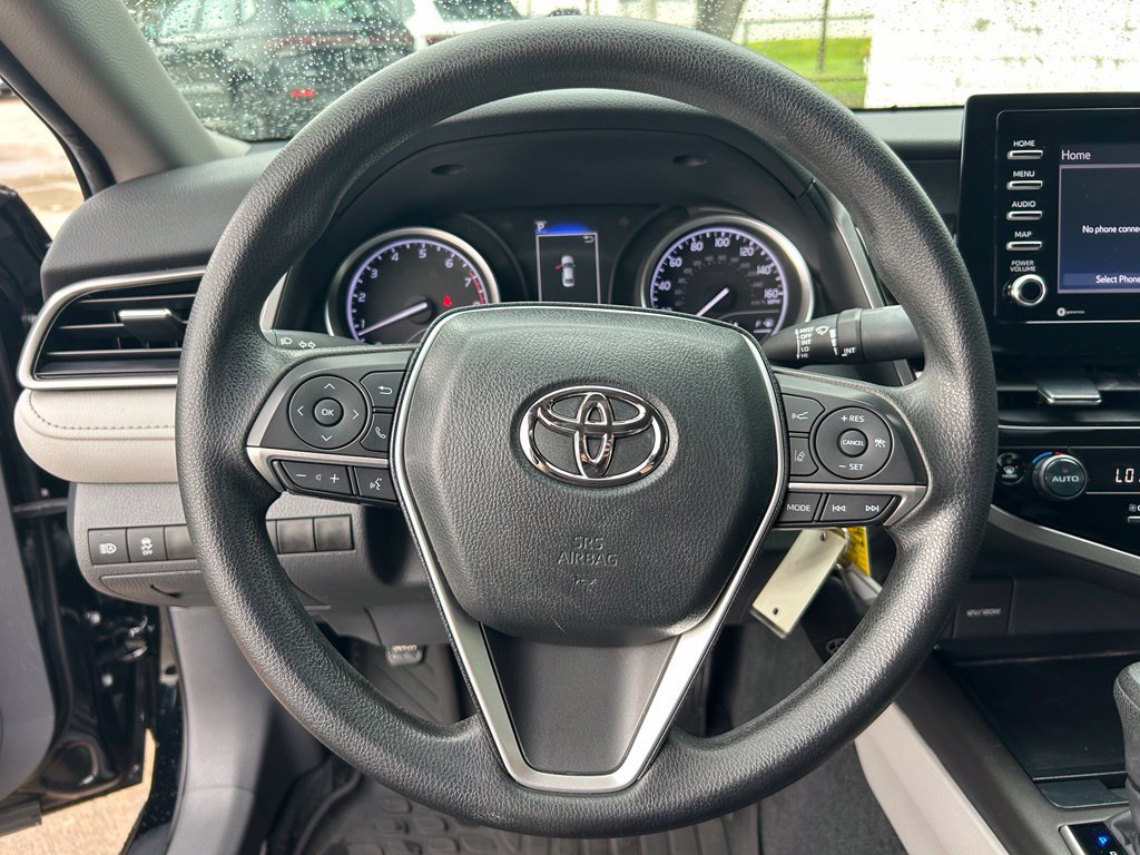 Used 2024 Toyota Camry LE FWD image 19