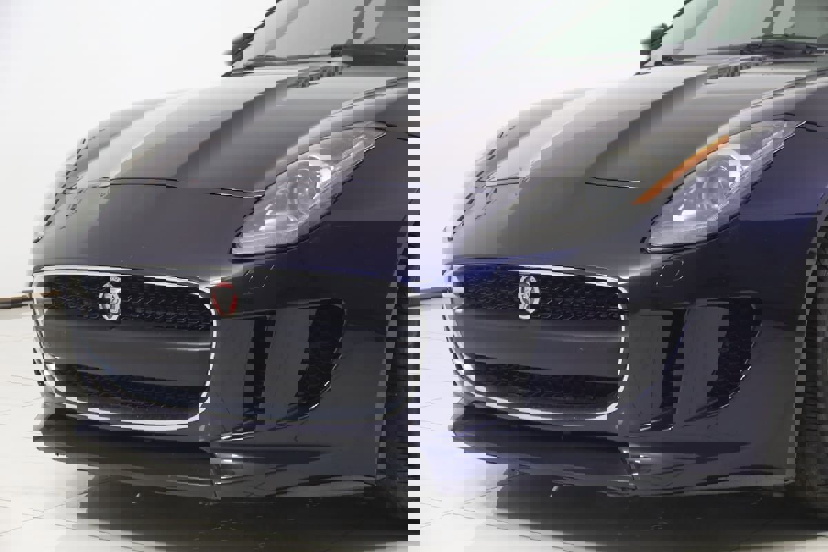 Used 2016 Jaguar F-TYPE Coupe image 63