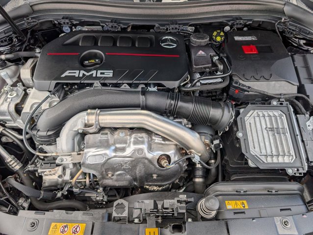 Used 2024 Mercedes-Benz GLA 35 AMG 4MATIC image 23