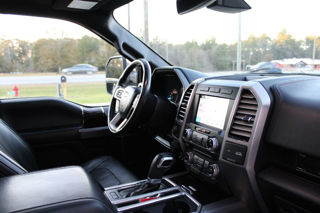 Used 2017 Ford F150 Platinum w/ Equipment Group 701A Luxury image 16