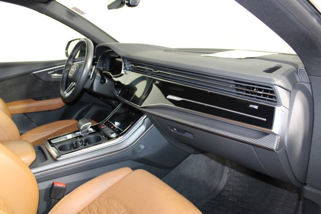 Used 2022 Audi RS Q8 AWD/4WD image 25