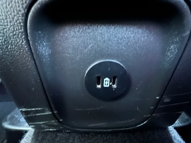 Used 2025 Ford Escape ST-Line Select AWD/4WD image 22