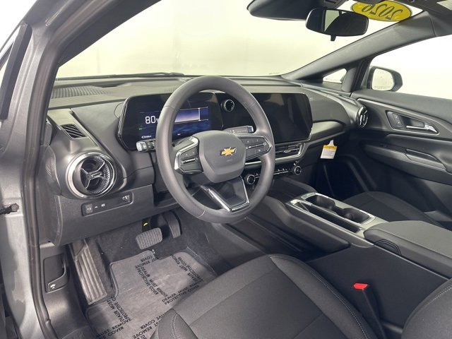 New 2026 Chevrolet Equinox EV LT image 14