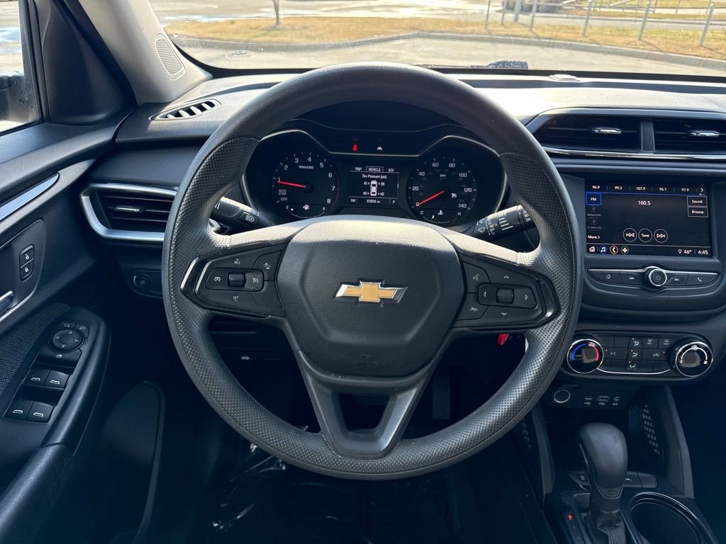 Used 2021 Chevrolet TrailBlazer LS image 18