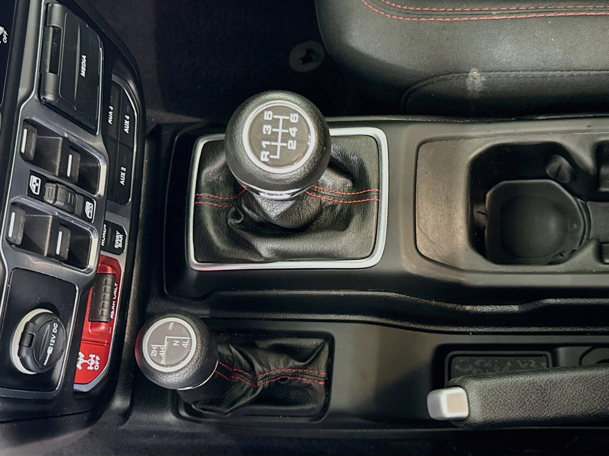 Used 2021 Jeep Wrangler Unlimited Rubicon w/ Uconnect 4C Nav & Sound Group AWD/4WD image 20