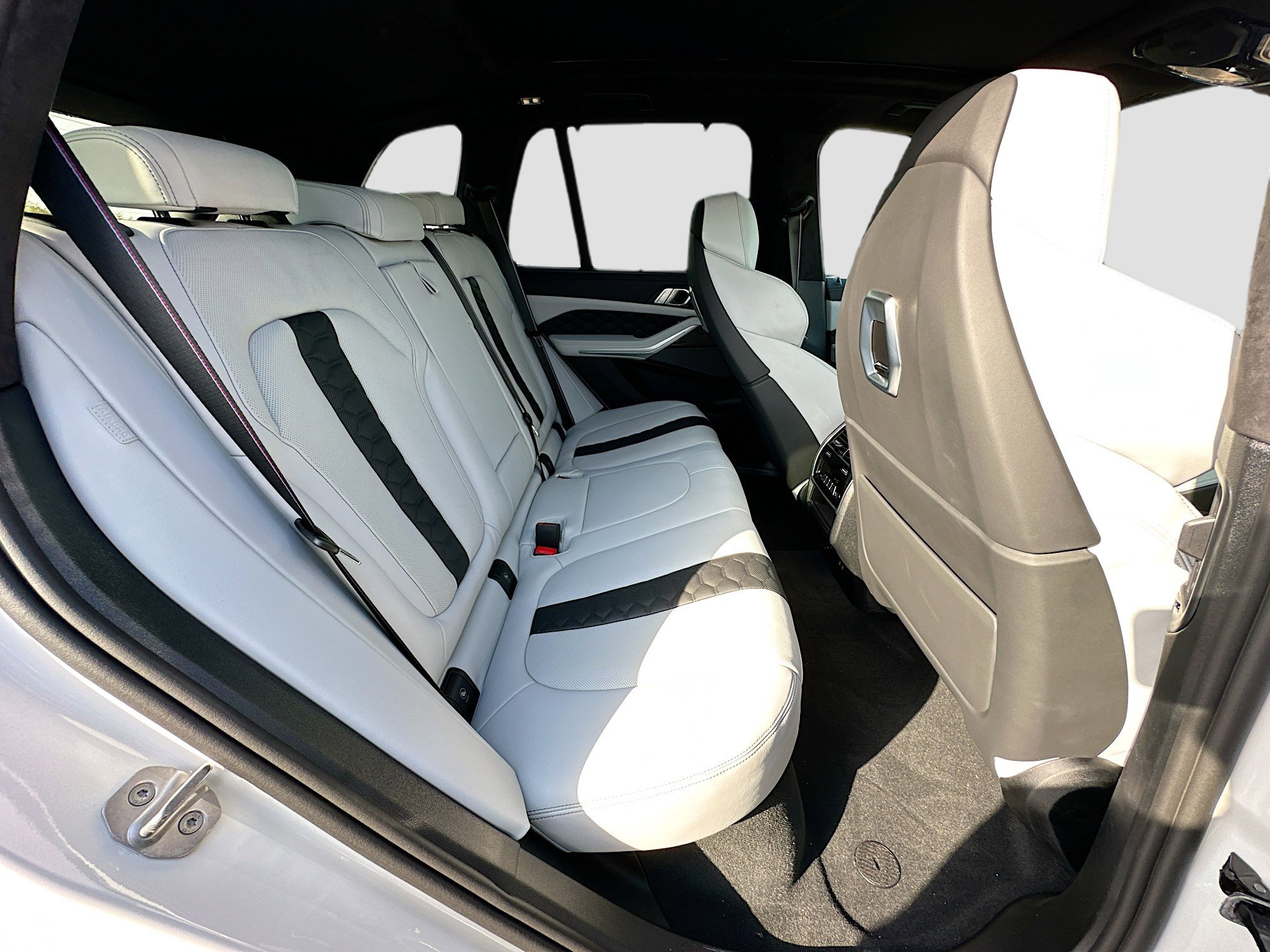 New 2026 BMW X5 M Competition w/ Executive Package AWD/4WD image 22