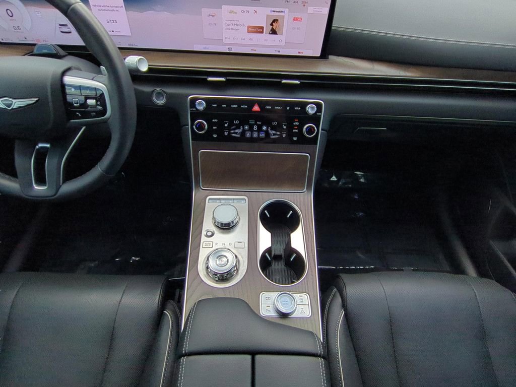 Used 2025 Genesis GV80 3.5T Advanced AWD/4WD image 15