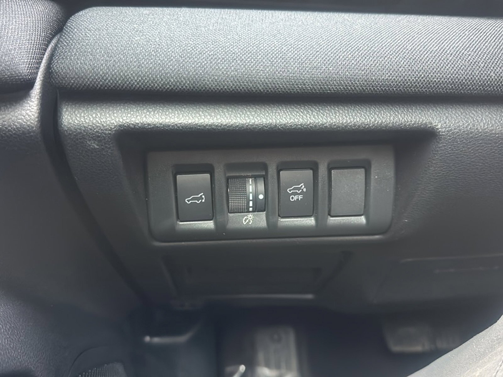 Certified 2024 Subaru Outback Premium AWD/4WD image 28