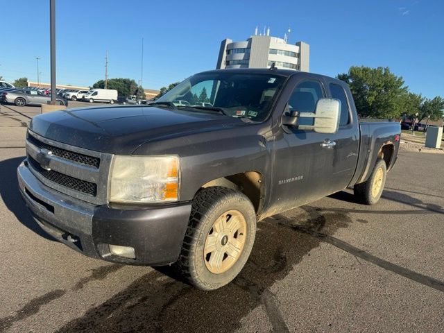 Used 2011 Chevrolet Silverado 1500 LT w/ All-Star Edition AWD/4WD image 6