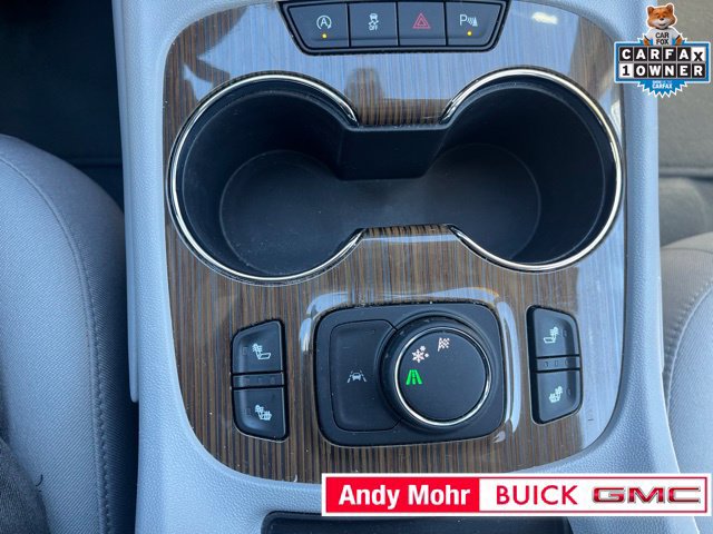 Used 2023 GMC Acadia SLE w/ Driver Convenience Package FWD image 32