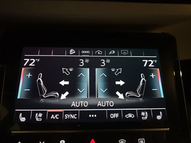 Used 2024 Audi Q8 e-tron Premium Plus w/ Premium Plus Package AWD/4WD image 28