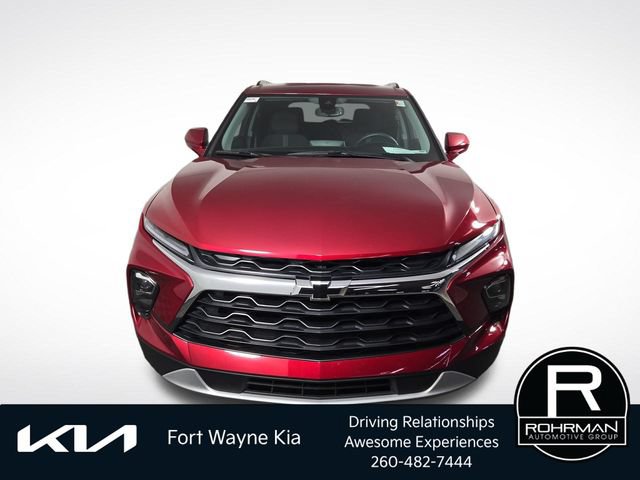 Used 2023 Chevrolet Blazer LT w/ Convenience Package FWD image 3