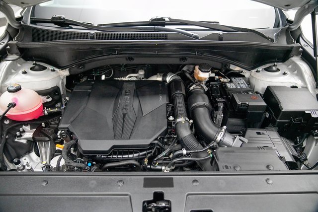 Used 2023 Hyundai Santa Fe Limited w/ Cargo Package image 13