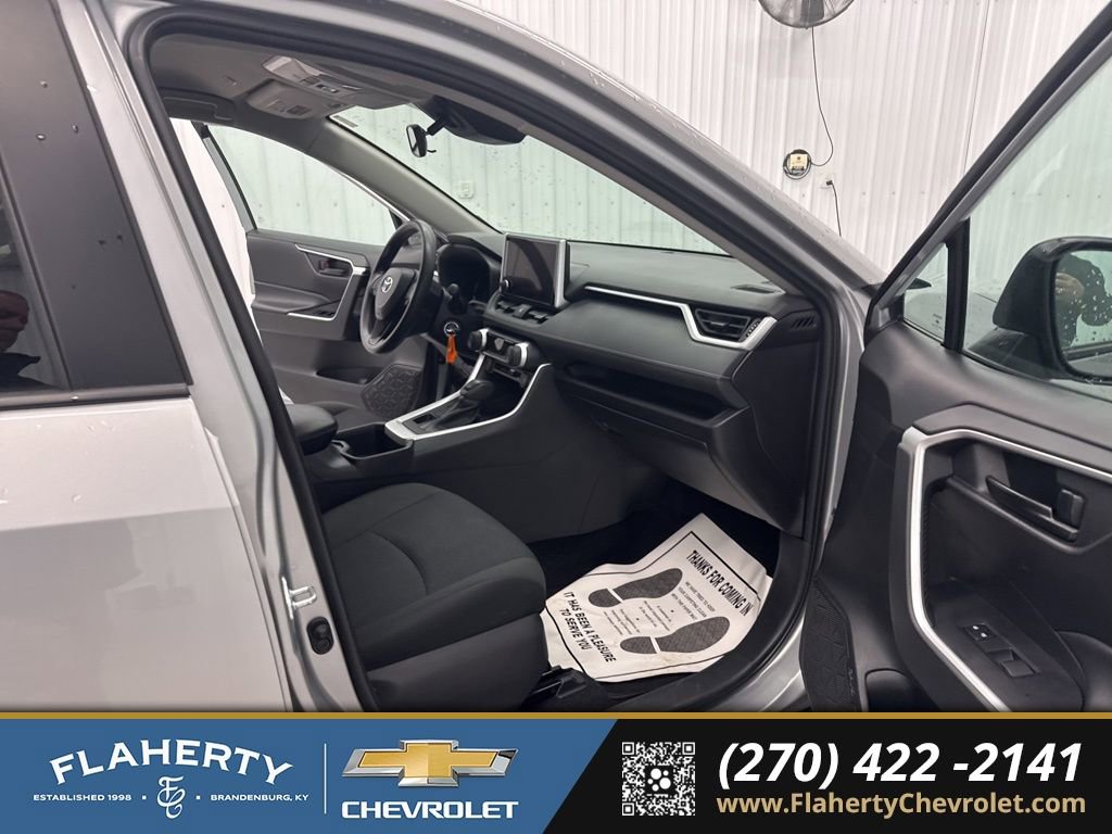 Used 2024 Toyota RAV4 LE image 14