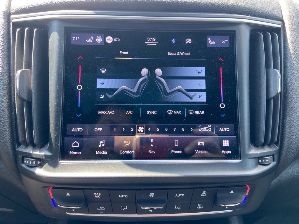 Used 2021 Maserati Levante GranSport image 29