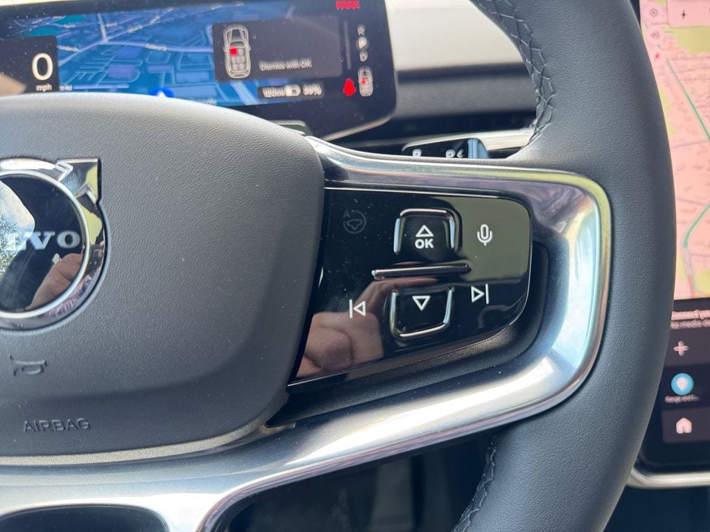 New 2026 Volvo EX90 Ultra AWD/4WD image 16
