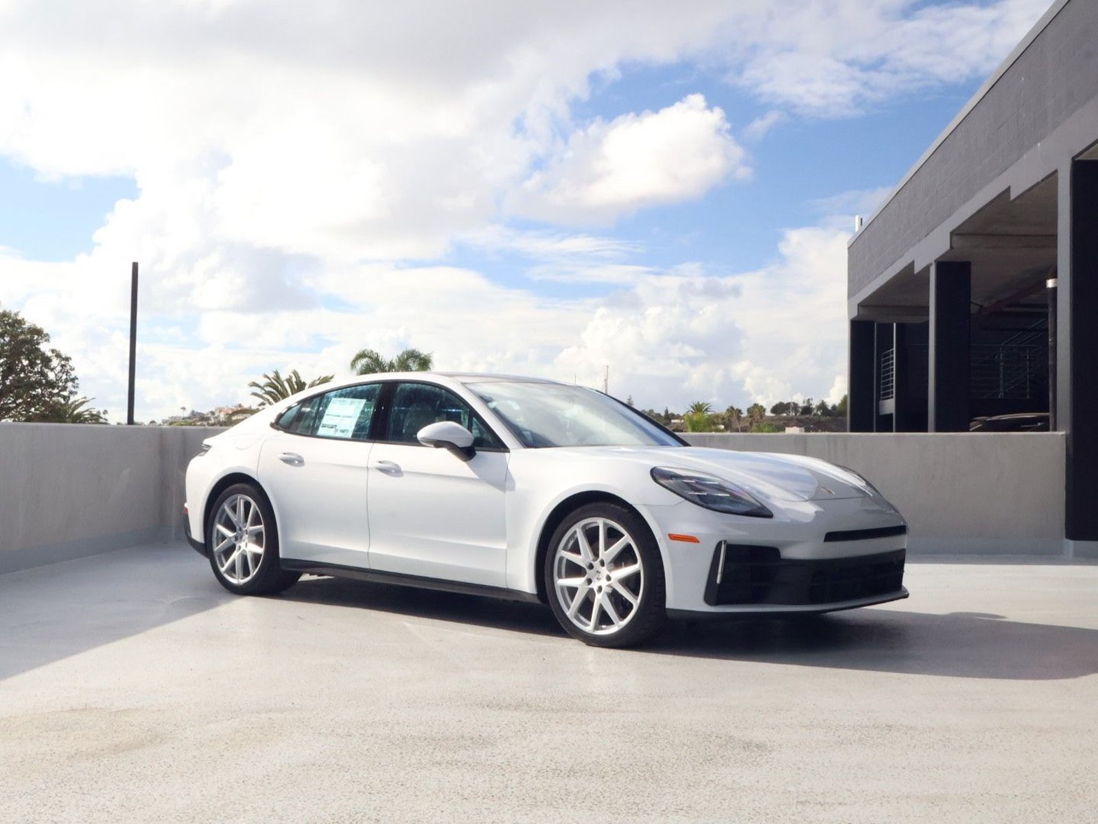 New 2026 Porsche Panamera image 7