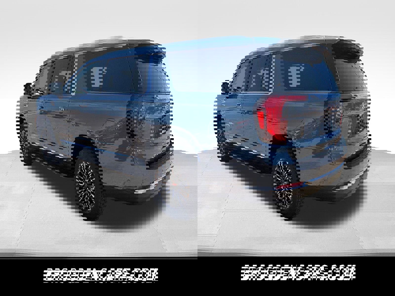 New 2026 GMC Yukon XL Elevation AWD/4WD image 6