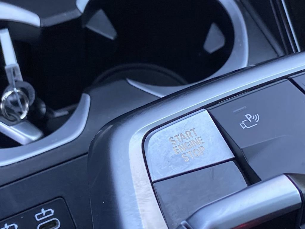 Used 2025 BMW X1 xDrive28i image 12