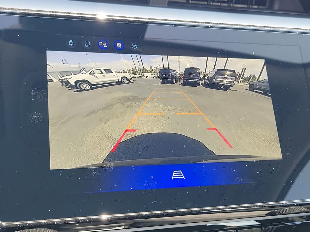 New 2027 Chevrolet Bolt LT w/ Comfort Package FWD image 9