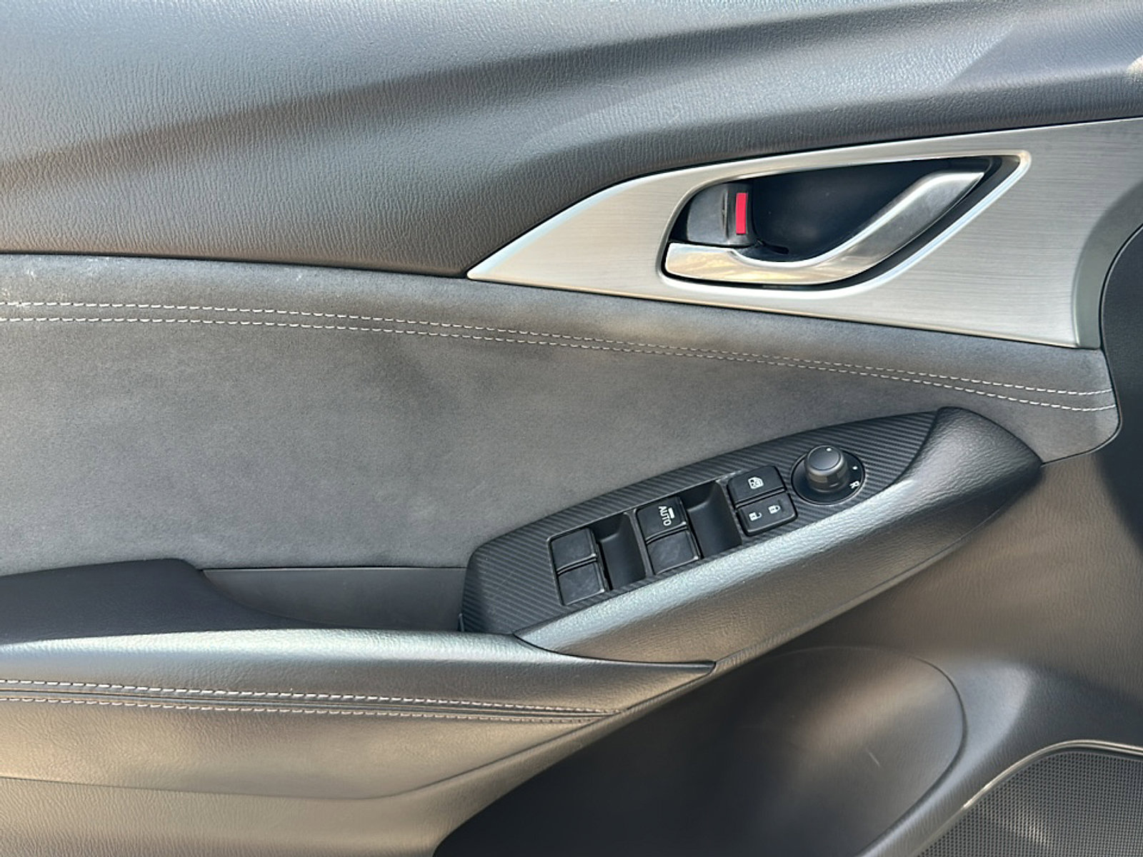 Used 2019 MAZDA CX-3 Grand Touring w/ Premium Package image 16