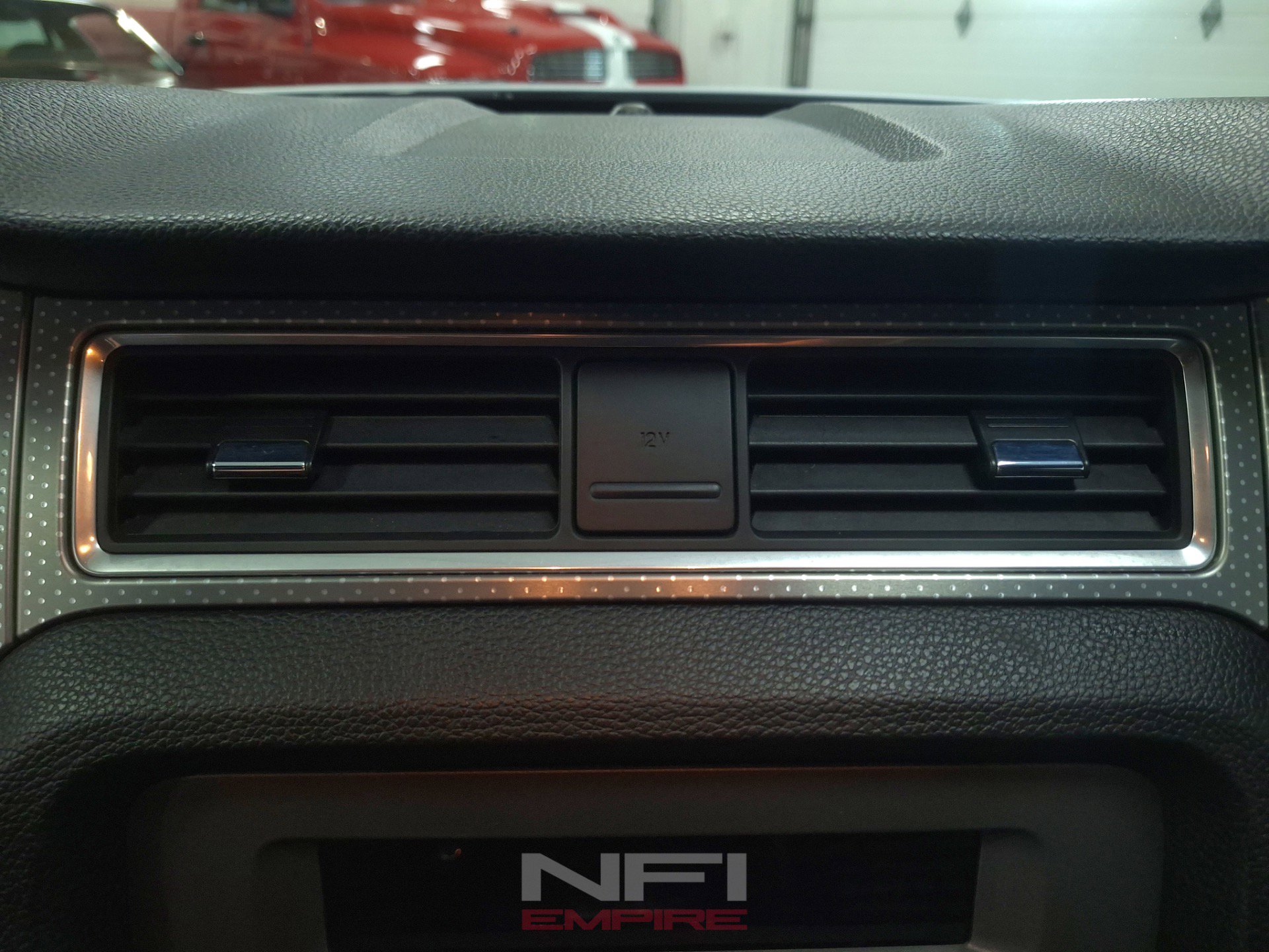 Used 2012 Ford Mustang Shelby GT500 RWD image 37