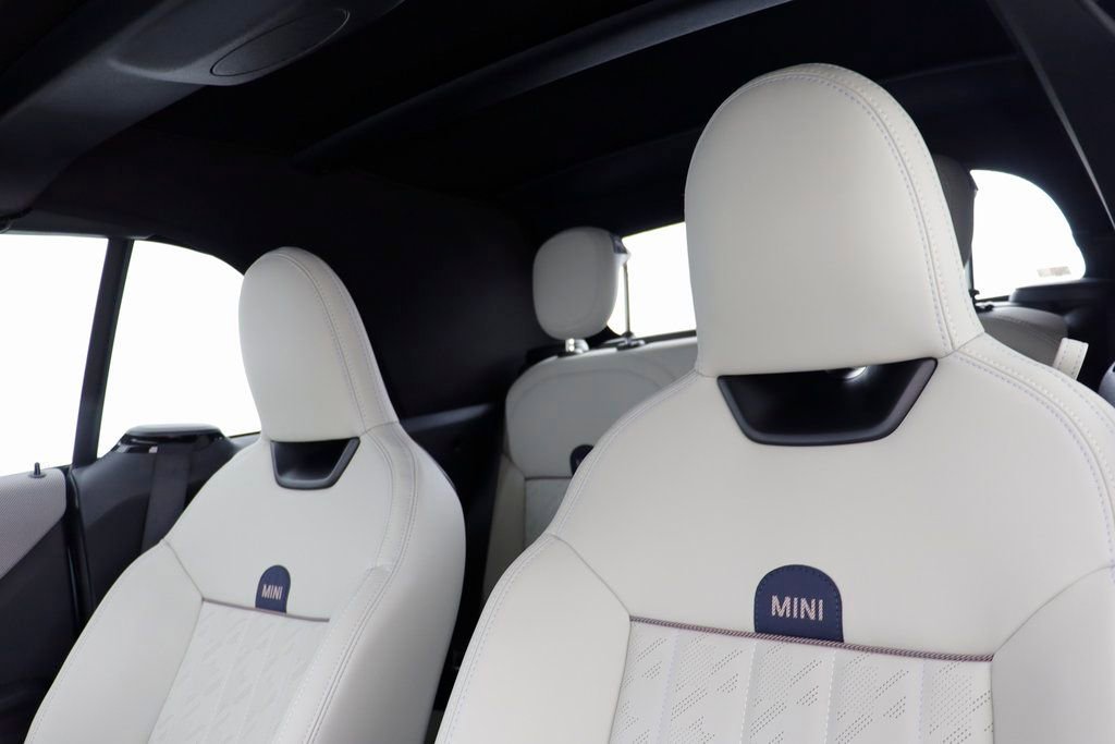 New 2026 MINI Cooper S image 13