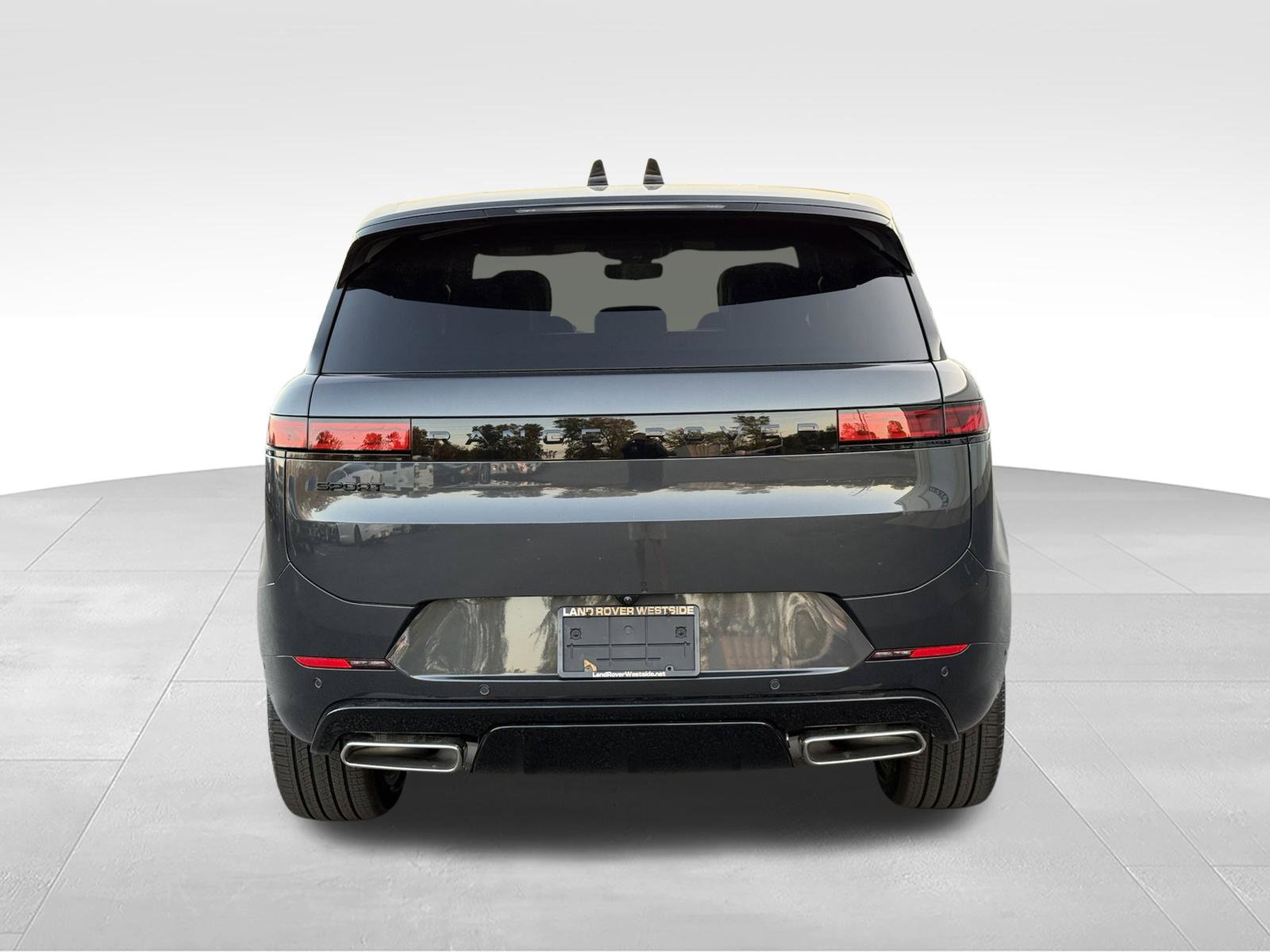 New 2026 Land Rover Range Rover Sport Dynamic SE AWD/4WD image 4