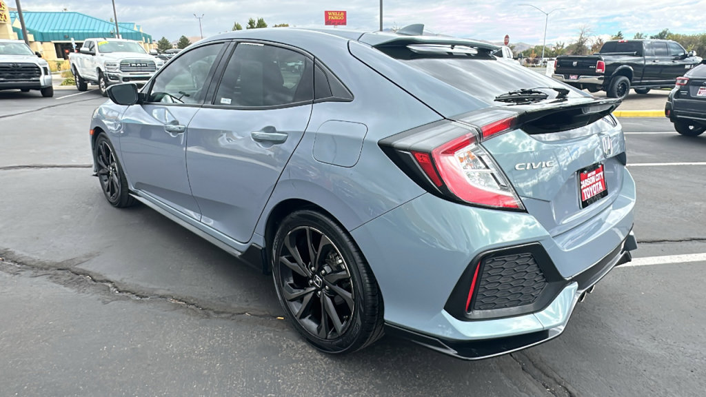 Used 2019 Honda Civic Sport image 5